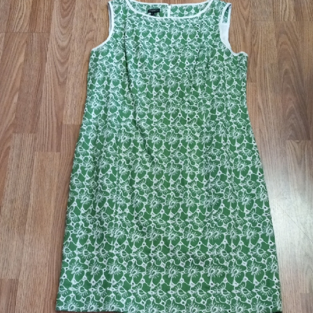 Talbots Linen Green and White Embroidered Eyelet Floral Dress
